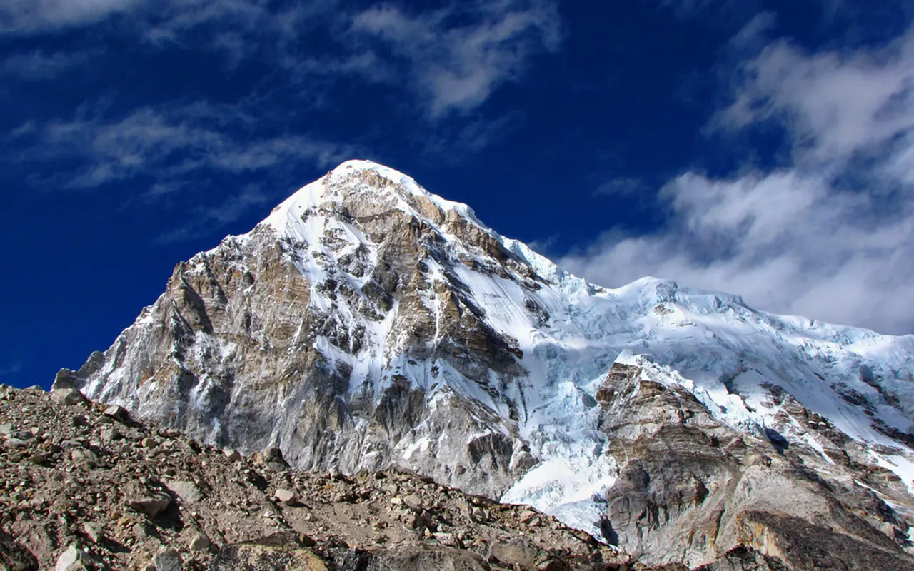 Everest Base Camp Fall Season Trek